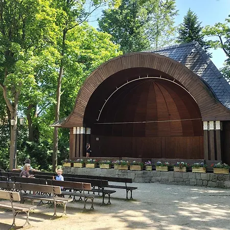 U Kocurka - Przy Termach Cieplickich Apartman Jelenia Góra